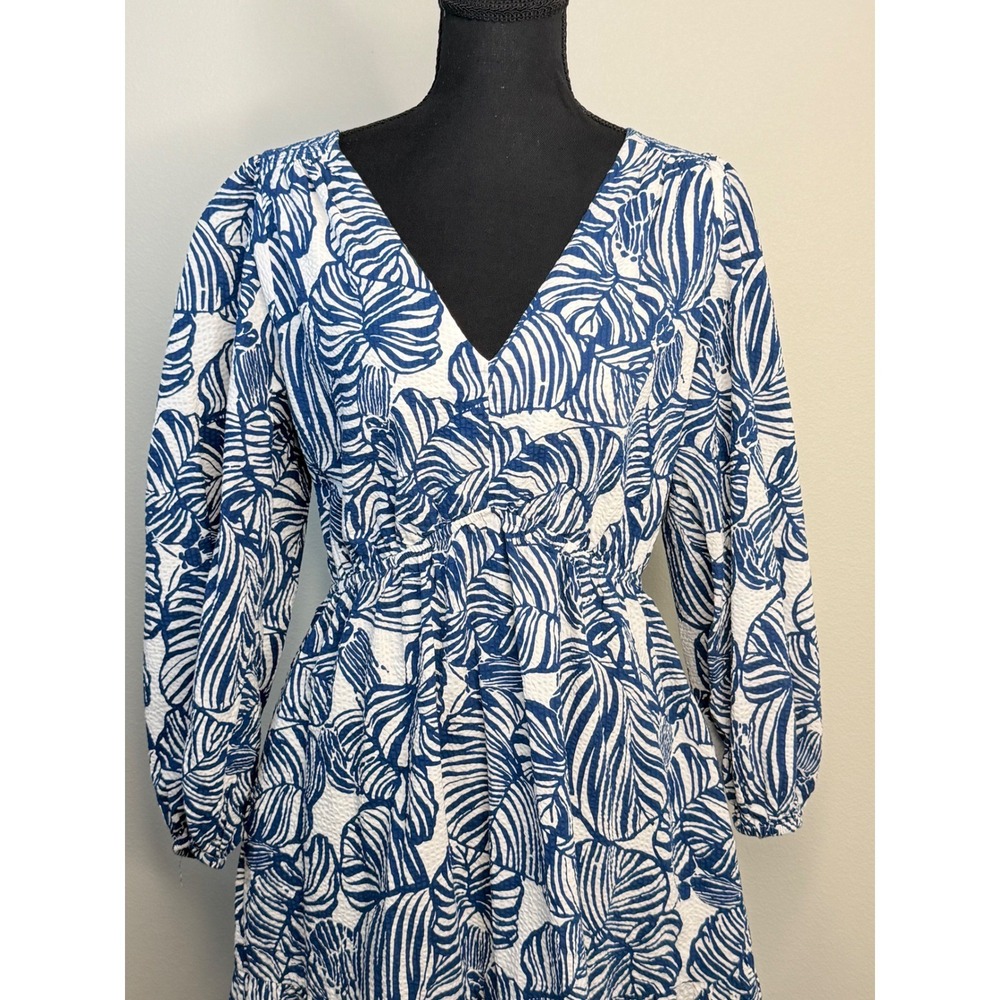 Lilly Pulitzer Blue White Deacon Palm Seersucker Tiered Maxi Dress V-Neck Sz 10 - Picture 3 of 5